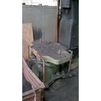 Rüttelpress-Formmaschine BMD ARPA700